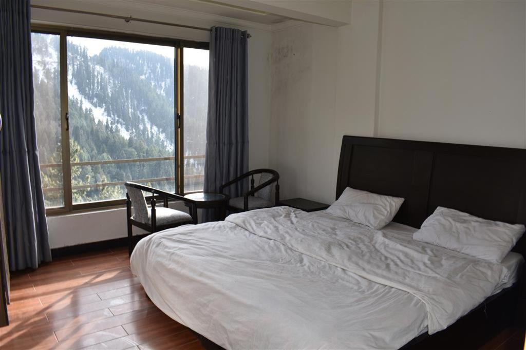 Hotel Royal Inn Murree Exterior foto